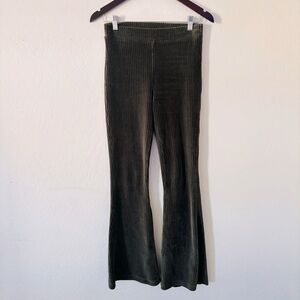 Aerie Small‎ Short Olive Corduroy Pants Stretchy Pull-on